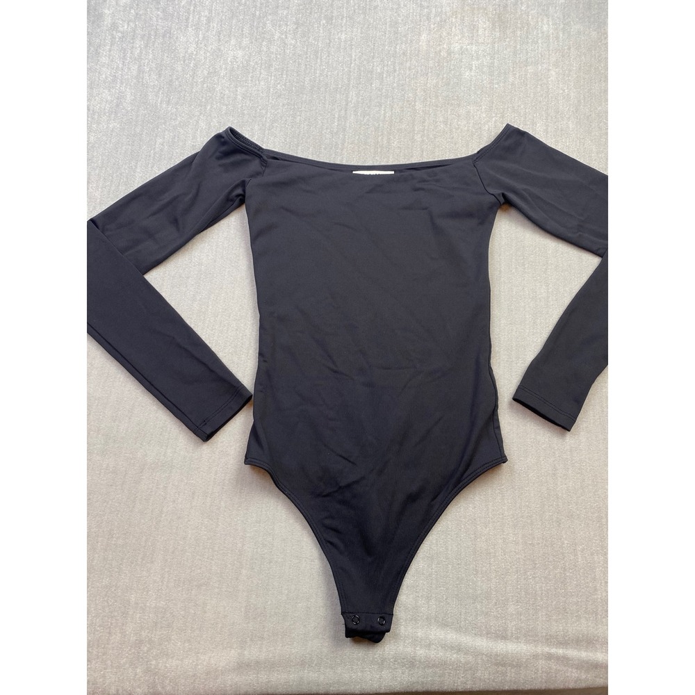 Babaton Aritzia Black Off The Shoulder Long Sleeve Bodysuit XS 83123